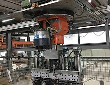 Formwork robot with RES device / Schalungsroboter mit RES Gerät Formwork robot with RES device / Schalungsroboter mit RES Gerät