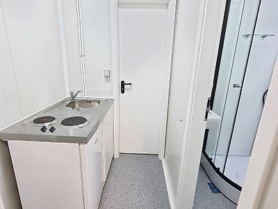 Mobazon Wohncontainer / Bürocontainer / inkl. Küche, Toilette, Dusche (Bezugsfertig!) Mobazon Wohncontainer / Bürocontainer / inkl. Küche, Toilette, Dusche (Bezugsfertig!)